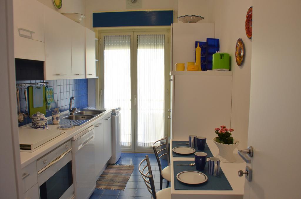 Terrazza Sul Mare Lägenhet Giardini Naxos Exteriör bild